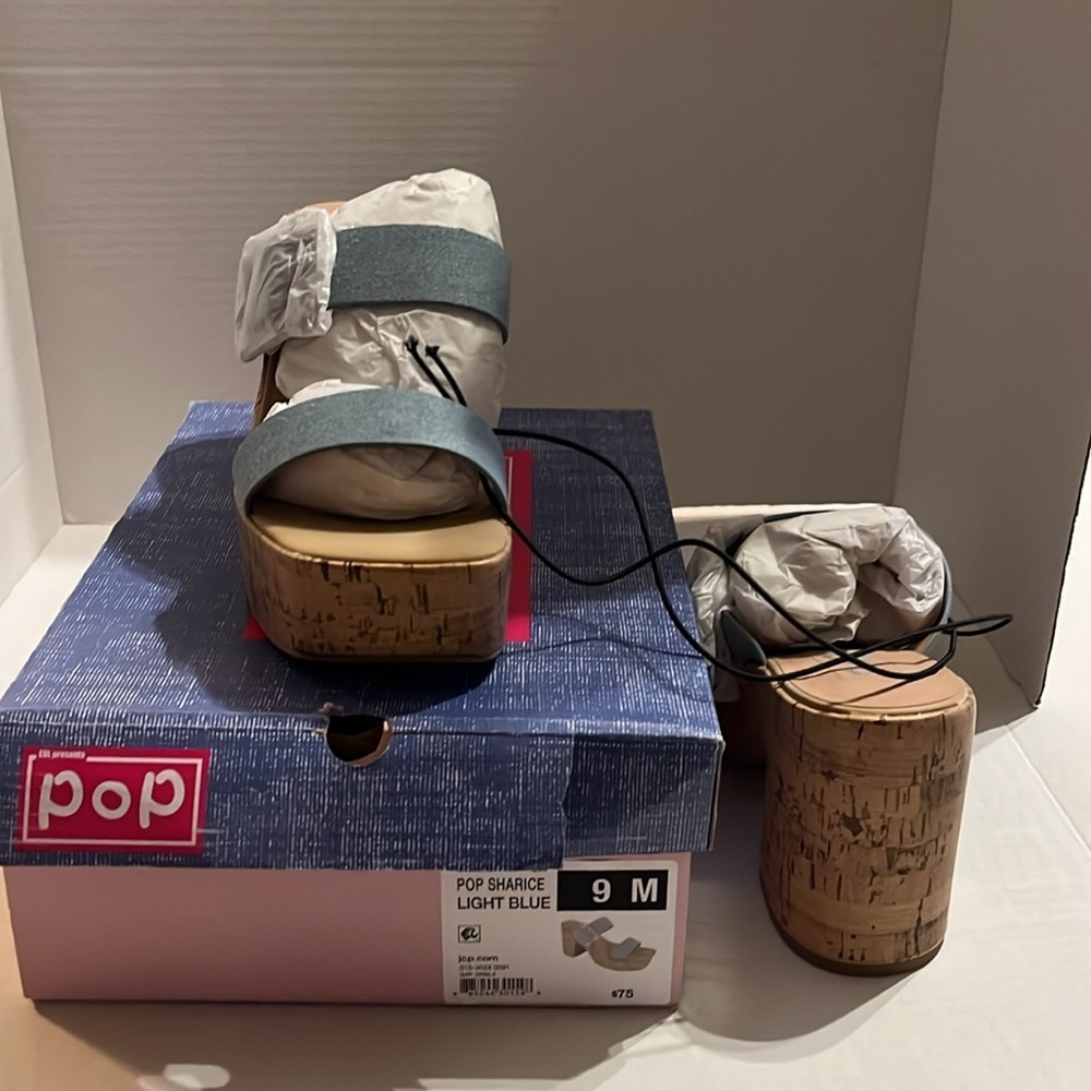 NWT-pop-9M-Sharice light blue-soft denim, gemstone buckle, Cork heeled sandals. - Picture 5 of 7